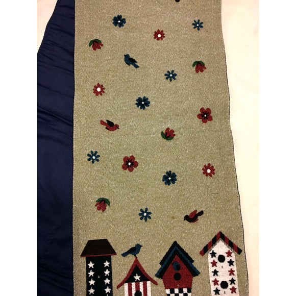 Off the Loom Bird House Floral Table Runner 13 x 71 Woven Patriotic July 4th - Picture 5 of 8